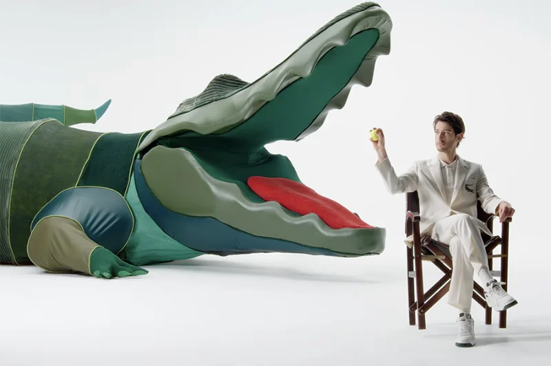 Lacoste : Play Big ancrée dans l'iconicité et l’art
